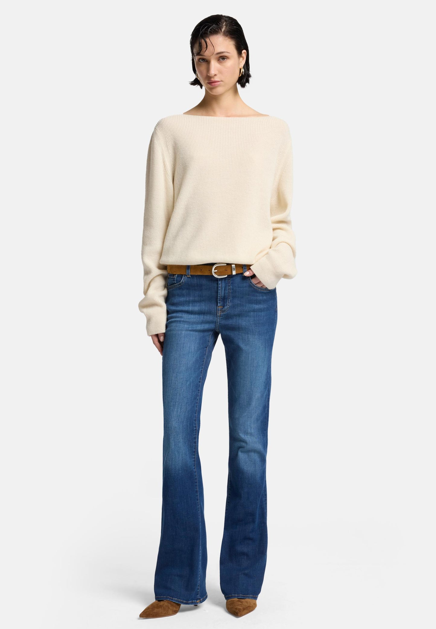 Bootcut Bair Duchess