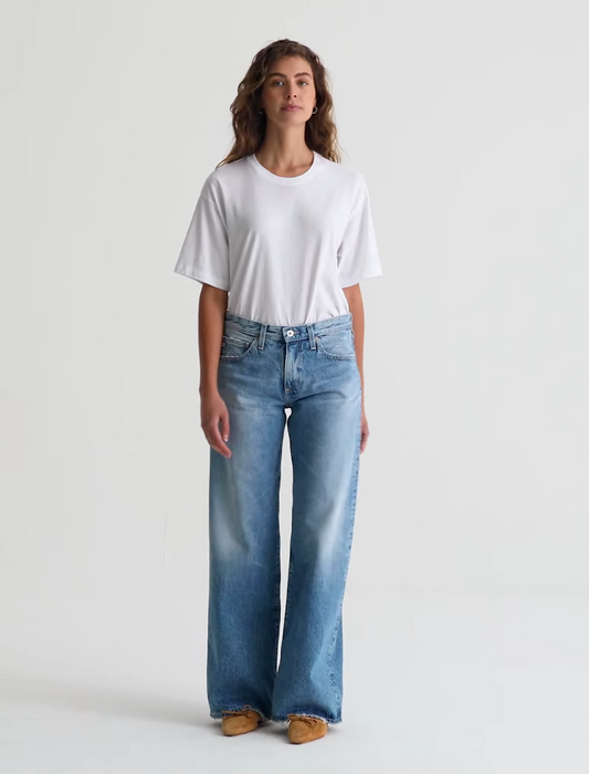 ADRIA 17 YEARS DIVERGENT