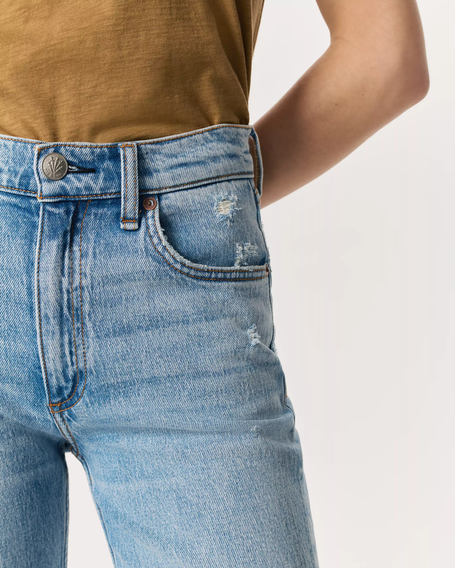 DRE LOW-RISE SLIM BOYFRIEND